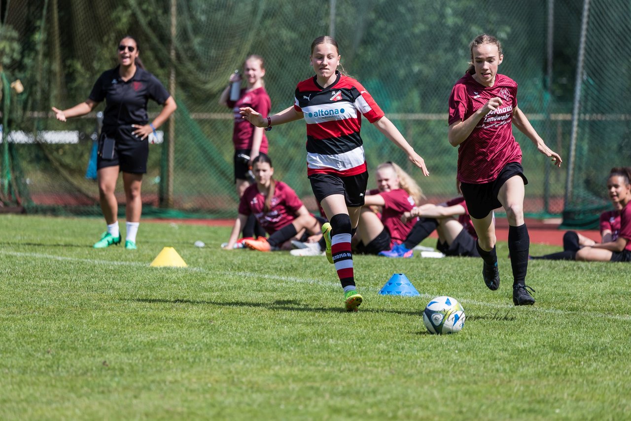 Bild 142 - Loewinnen-Cup
